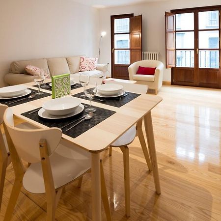 Pucela Apartmets Valladolid Bagian luar foto
