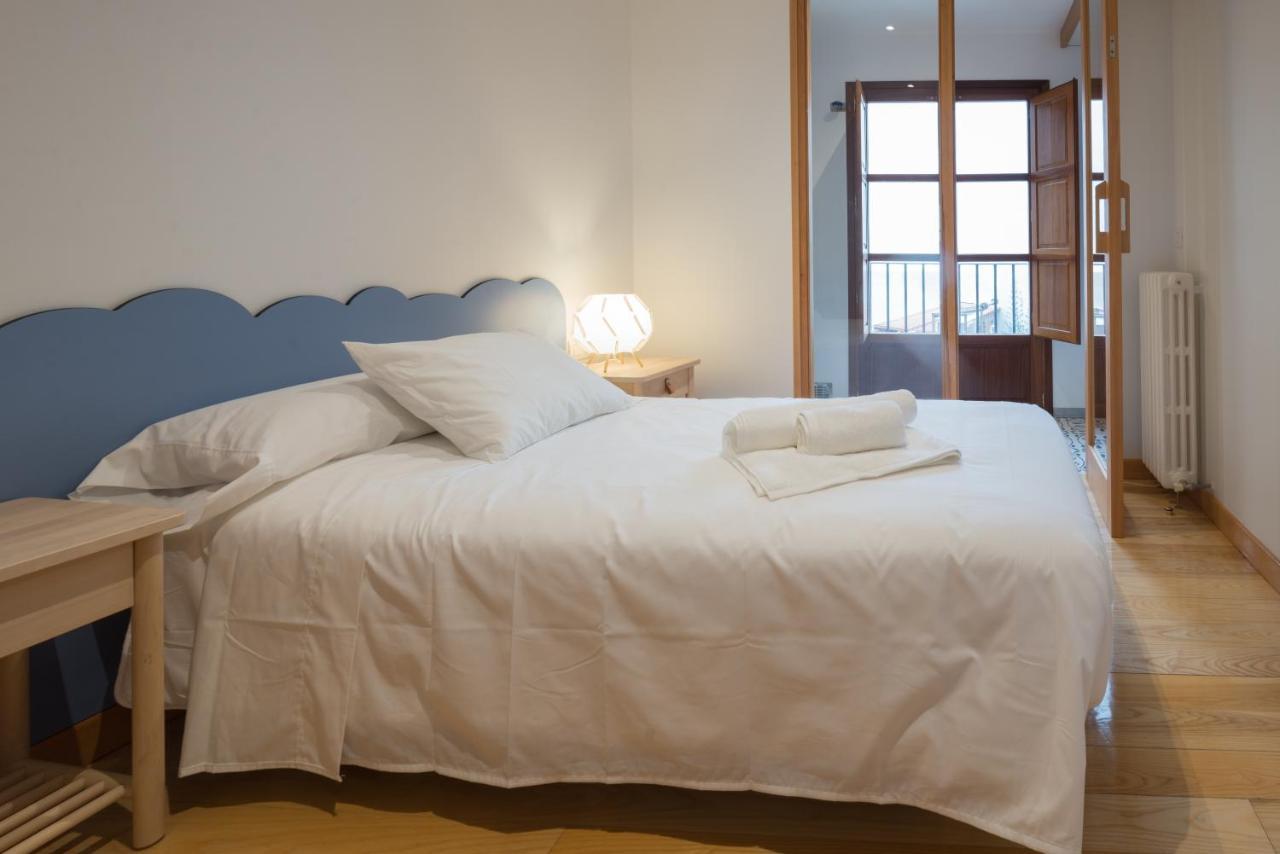 Pucela Apartmets Valladolid Bagian luar foto