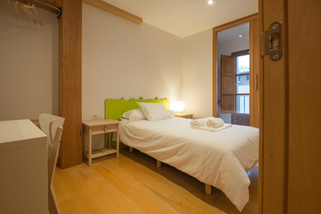 Pucela Apartmets Valladolid Bagian luar foto