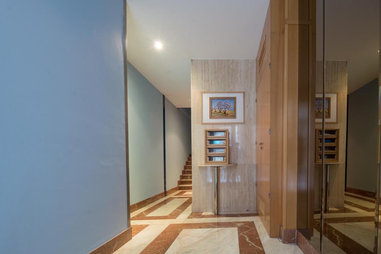 Pucela Apartmets Valladolid Bagian luar foto