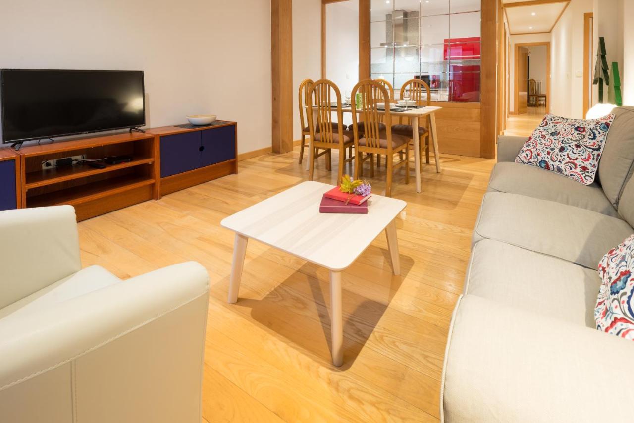 Pucela Apartmets Valladolid Bagian luar foto