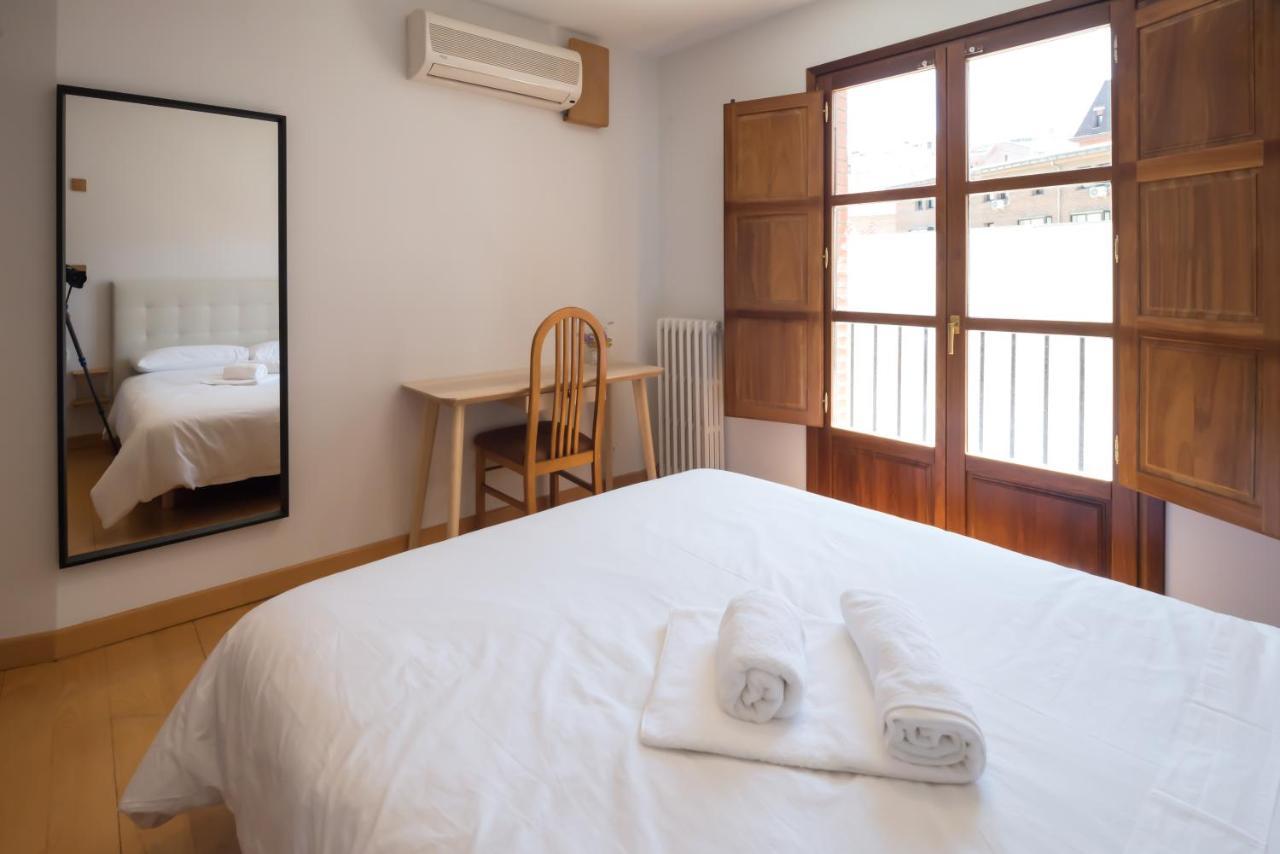 Pucela Apartmets Valladolid Bagian luar foto