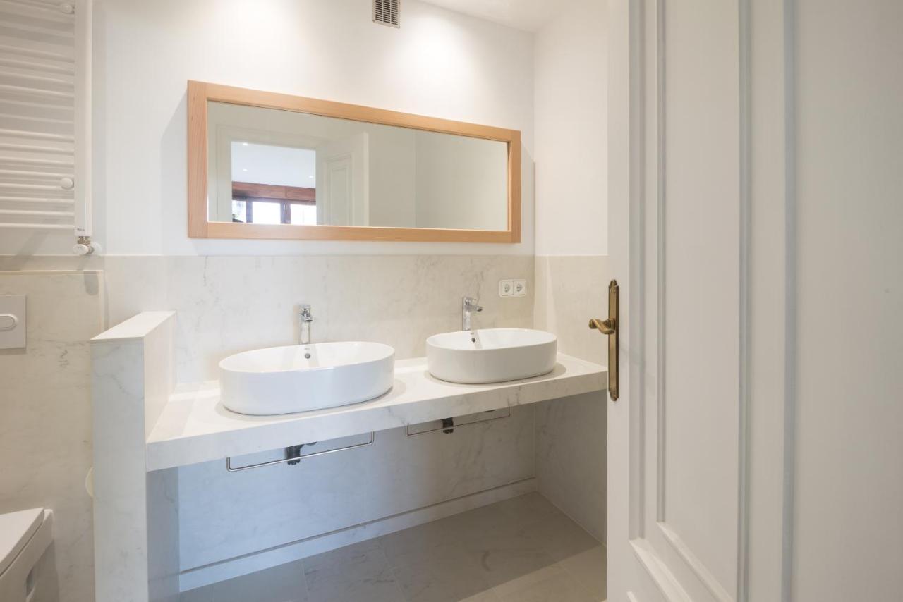 Pucela Apartmets Valladolid Bagian luar foto